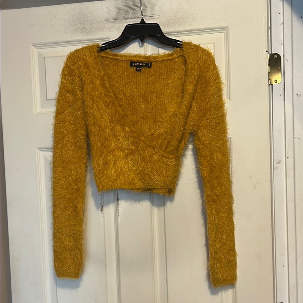 Love Tree Gold Faux Fur Cropped Sweater Size Large